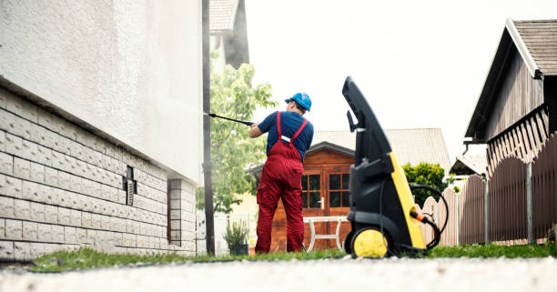 Best Patio and Deck Pressure Washing  in Inglis, FL